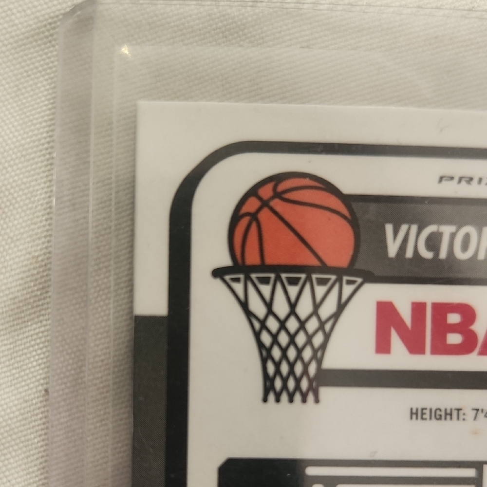 Victor Wembanyama 23-24 Hoops Premium Stock Prizm Rookie Card - Picture 4 of 8